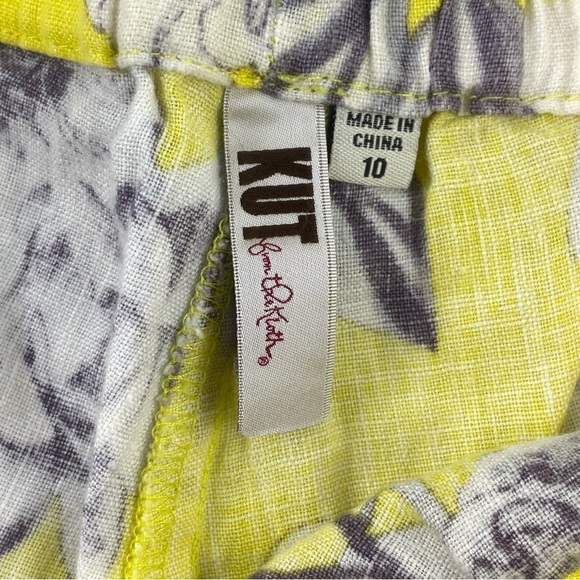 Kut from the Kloth Jansen Yellow Japanese Floral Printed 100% Linen Shorts Sz 10 - Picture 3 of 14